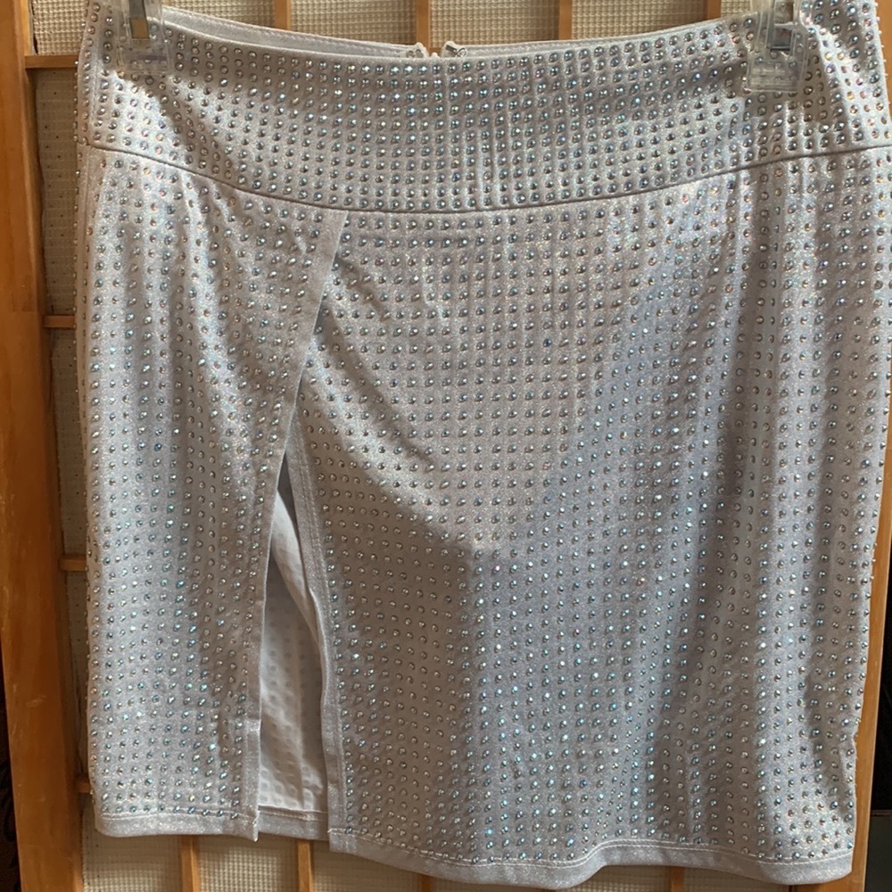 Get It Right Mini Rhinestone Skirt - Picture 7 of 15